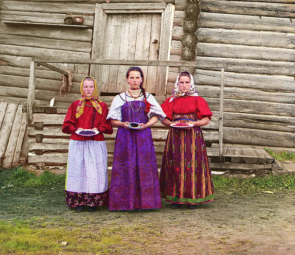 Three young women, Kirillov